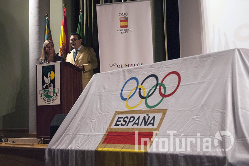 Inauguracion programa "Todos Olímpicos" en el Colegio IALE
